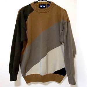 Beautiful Men’s Woods&Gray Sweater Large Soft Warm